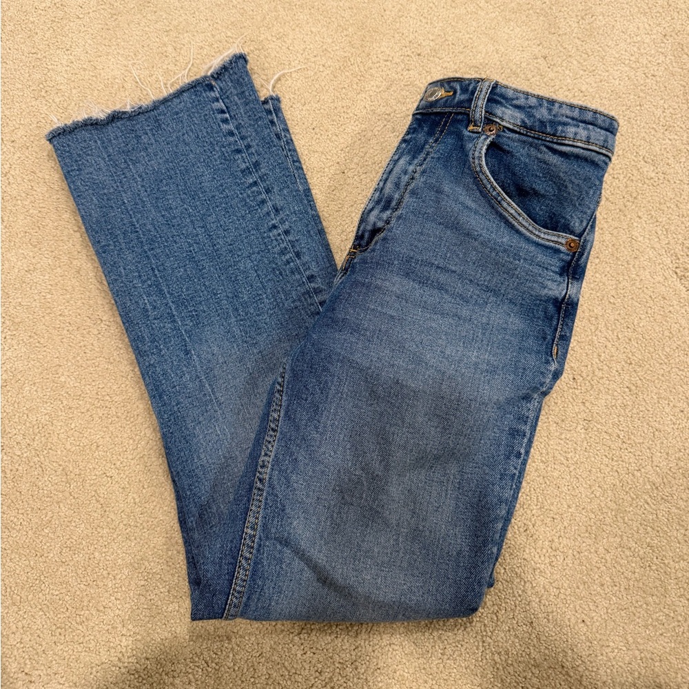 Zara mid-rise Flare Cropped Jeans - Picture 4 of 8